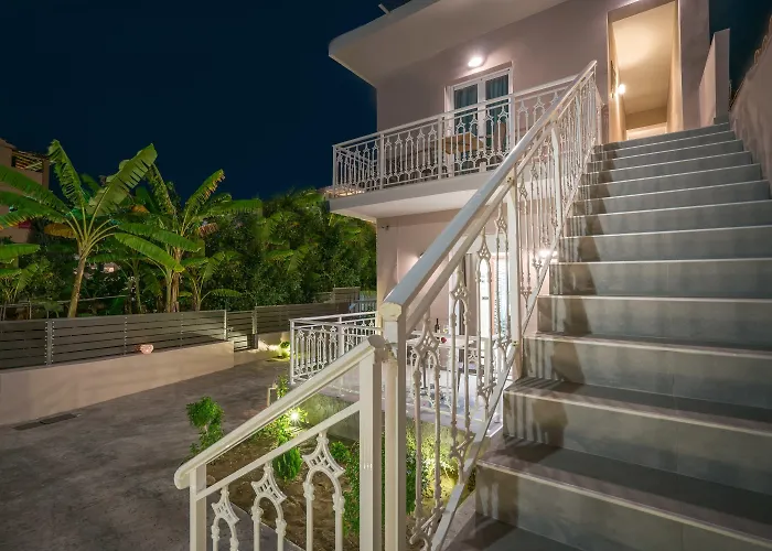 Apartmán Nikos & Maria Laganas